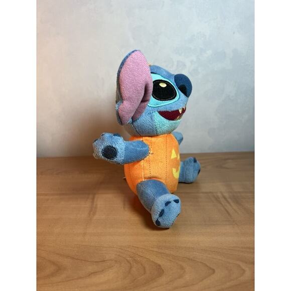 Disney Stitch Just Play Halloween Pumkin Jack-O-Lantern Stuffed Animal Plush - Picture 4 of 8